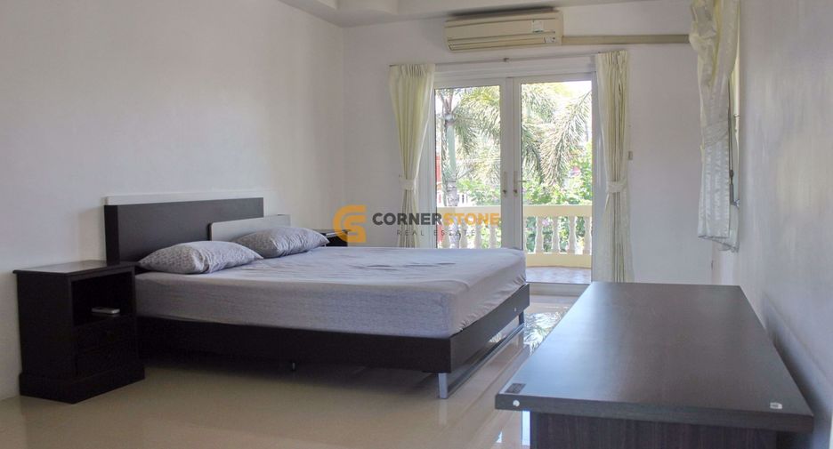 For rent 4 bedrooms house in North Pattaya, Pattaya