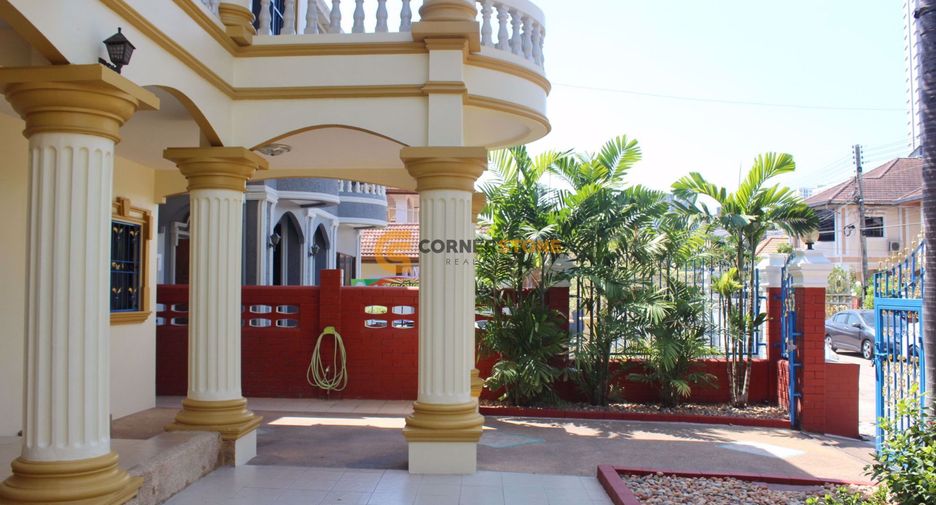 For rent 4 bedrooms house in North Pattaya, Pattaya