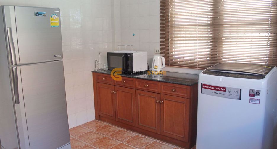 For rent 3 bedrooms house in Pratumnak, Pattaya
