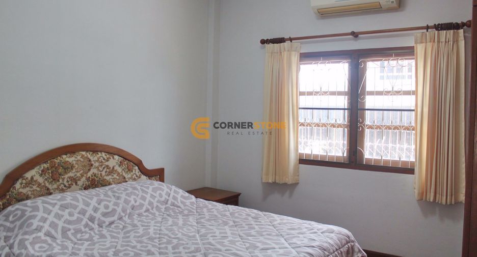 For rent 3 bedrooms house in Pratumnak, Pattaya