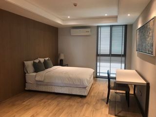 For rent 3 bedrooms apartment in Watthana, Bangkok