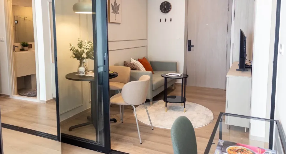 For rent 1 bed condo in Bangkok Noi, Bangkok