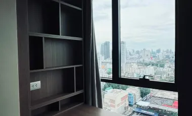Condo en alquiler de 1 habitaciones en Pathum Wan, Bangkok