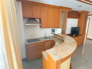 À louer 2 chambres appartement à Watthana, Bangkok