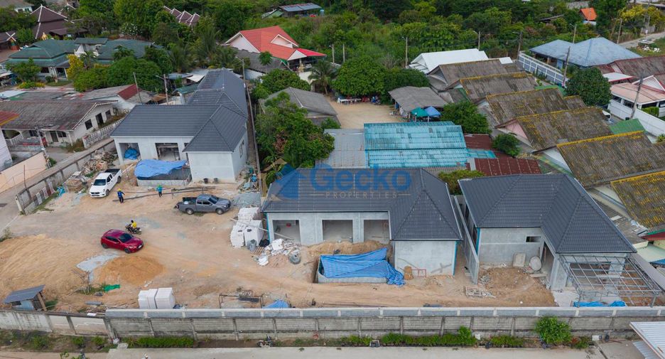 For sale 3 bedrooms house in East Pattaya, Pattaya