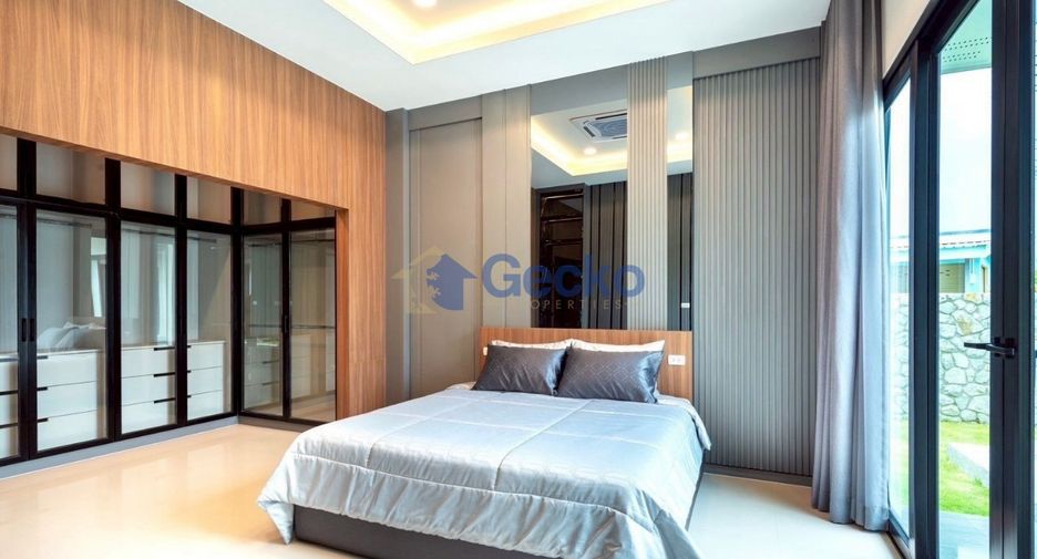 For sale 3 bedrooms house in East Pattaya, Pattaya