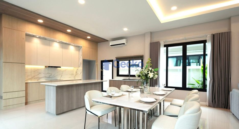 For sale 3 bedrooms house in East Pattaya, Pattaya
