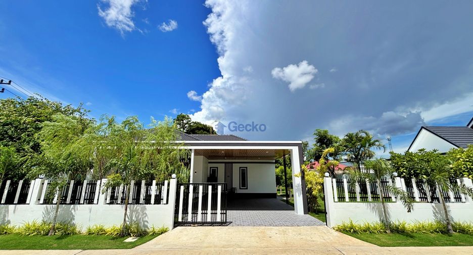 For sale 3 bedrooms house in Bang Lamung, Chonburi