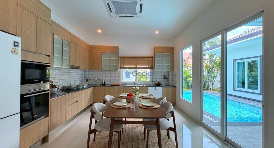 For sale 3 bedrooms house in Bang Lamung, Chonburi
