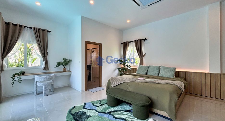 For sale 3 bedrooms house in East Pattaya, Pattaya