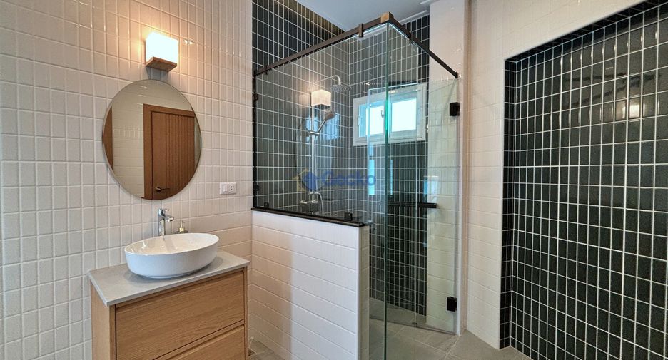 For sale 3 bedrooms house in Bang Lamung, Chonburi