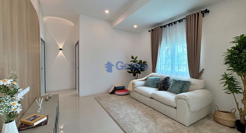 For sale 3 bedrooms house in East Pattaya, Pattaya