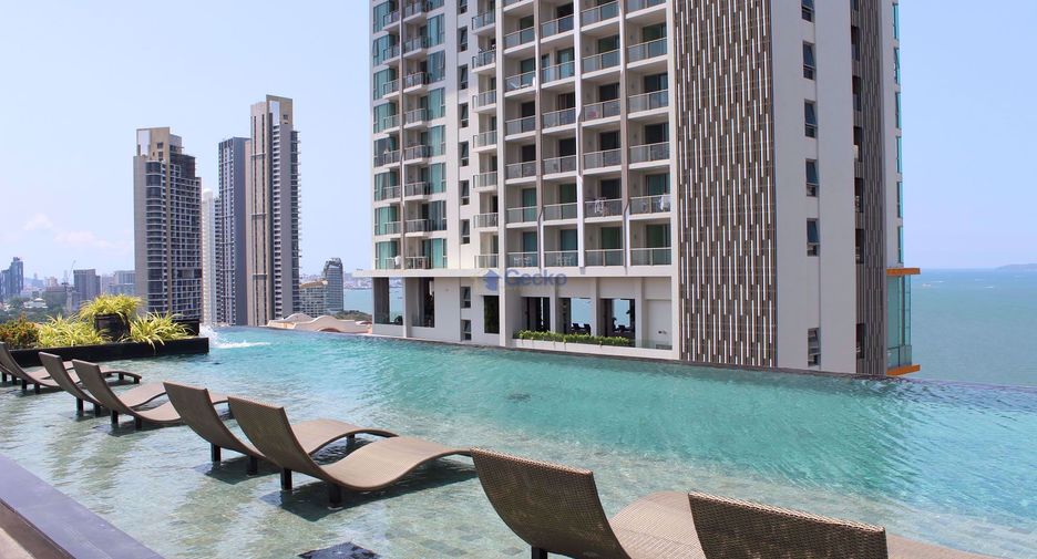 For rent 2 bedrooms condo in North Pattaya, Pattaya
