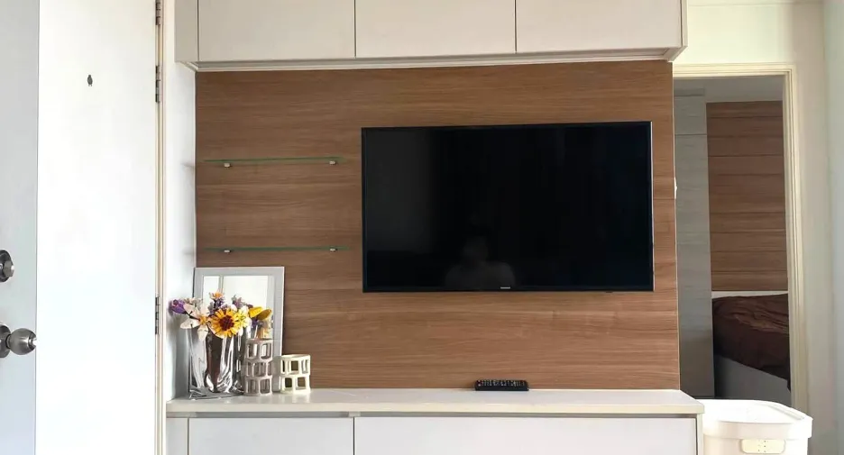 For rent and for sale 1 bed condo in Huai Khwang, Bangkok