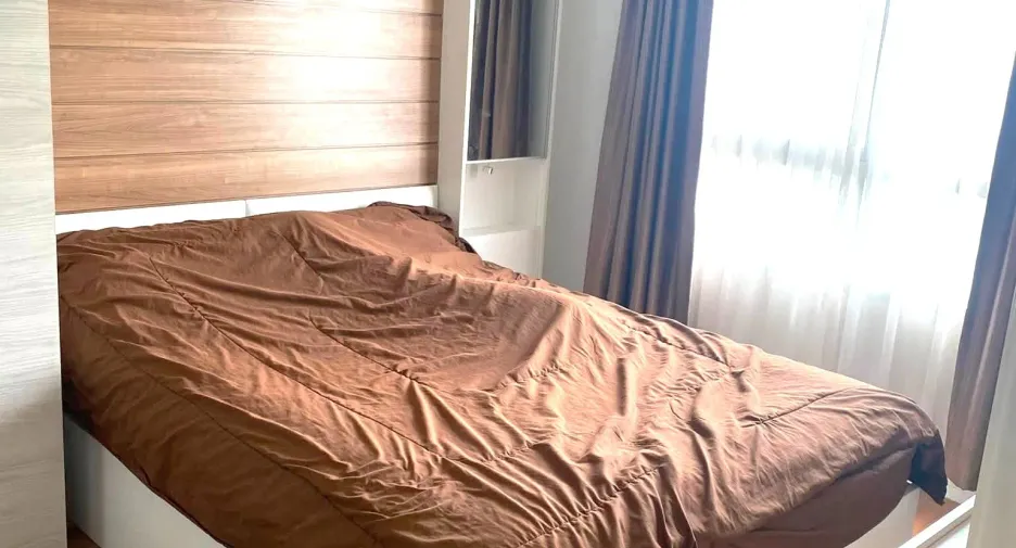 For rent and for sale 1 bed condo in Huai Khwang, Bangkok