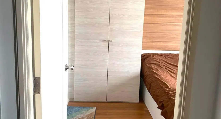 For rent and for sale 1 bed condo in Huai Khwang, Bangkok