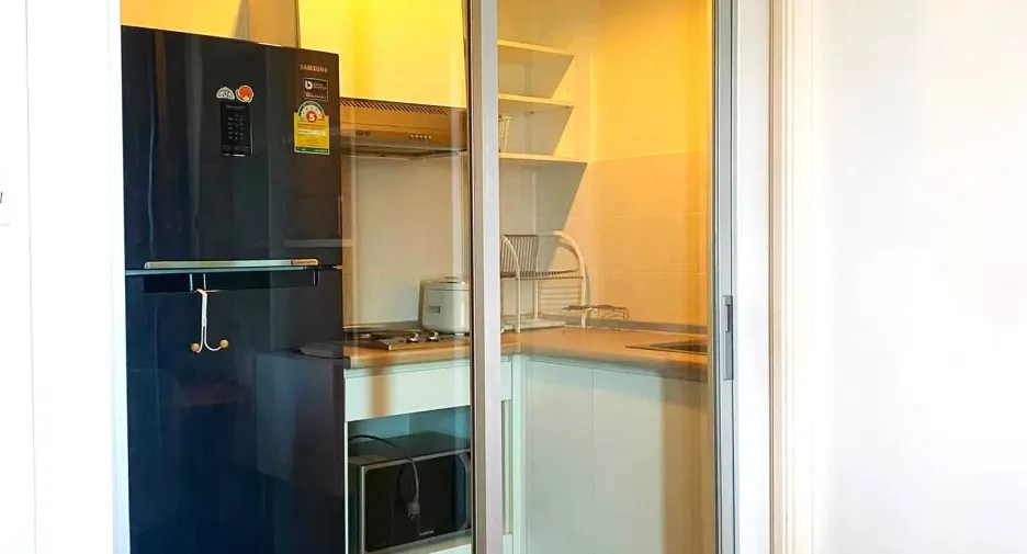 For rent and for sale 1 bed condo in Huai Khwang, Bangkok