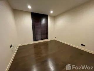 For rent 4 bedrooms house in Bang Kapi, Bangkok