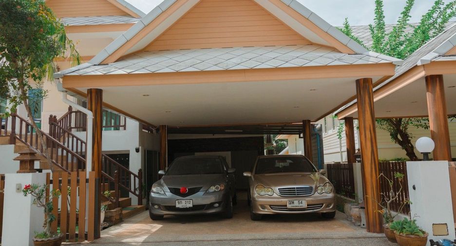 For sale and for rent 6 bedrooms house in Bang Lamung, Chonburi