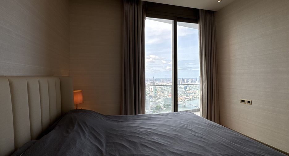 For sale 3 bedrooms condo in Khlong San, Bangkok
