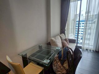 Condo en alquiler de 1 habitaciones en Khlong Toei, Bangkok