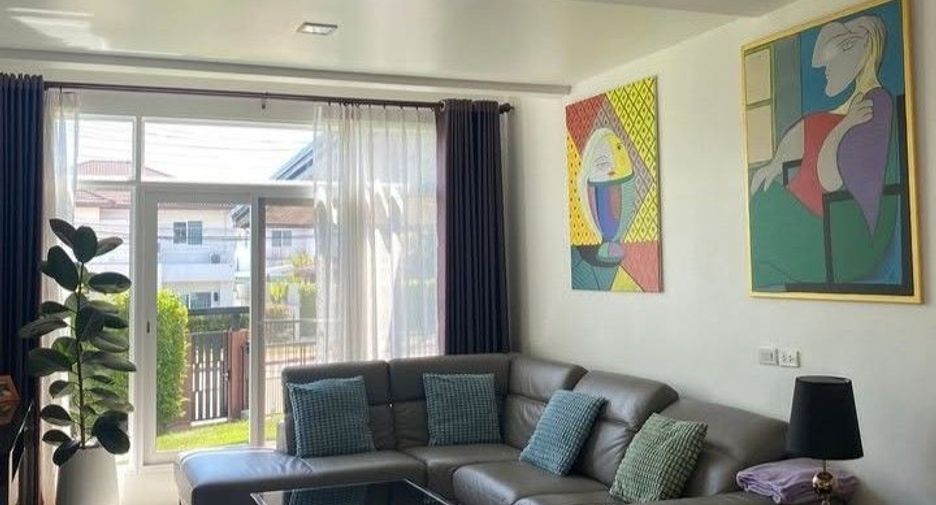 For rent 4 bedrooms house in Mueang Phuket, Phuket