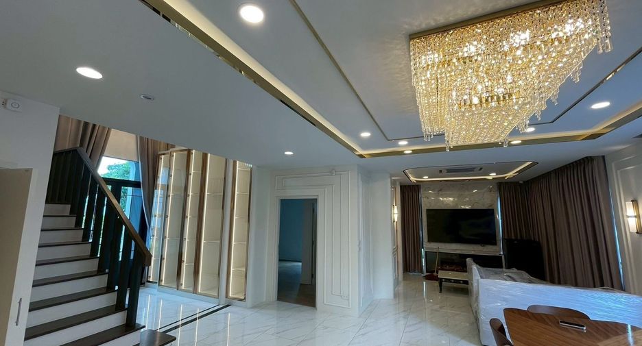 For rent 4 bedrooms house in Sai Mai, Bangkok