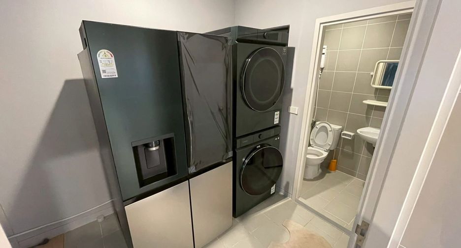 For rent 4 bedrooms house in Sai Mai, Bangkok