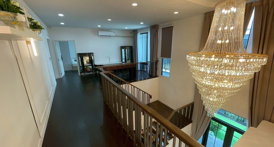 For rent 4 bedrooms house in Sai Mai, Bangkok
