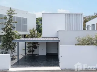 For sale 3 bedrooms villa in San Kamphaeng, Chiang Mai