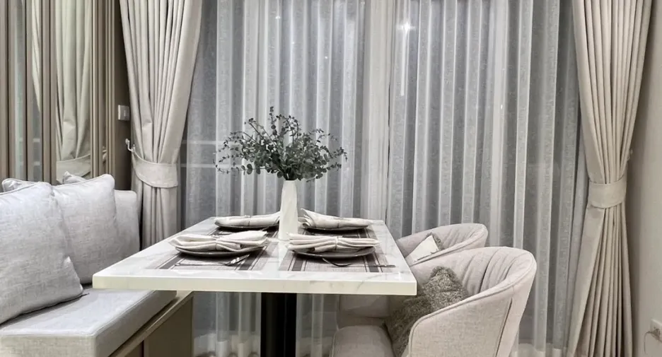 For sale 3 bedrooms condo in Yan Nawa, Bangkok