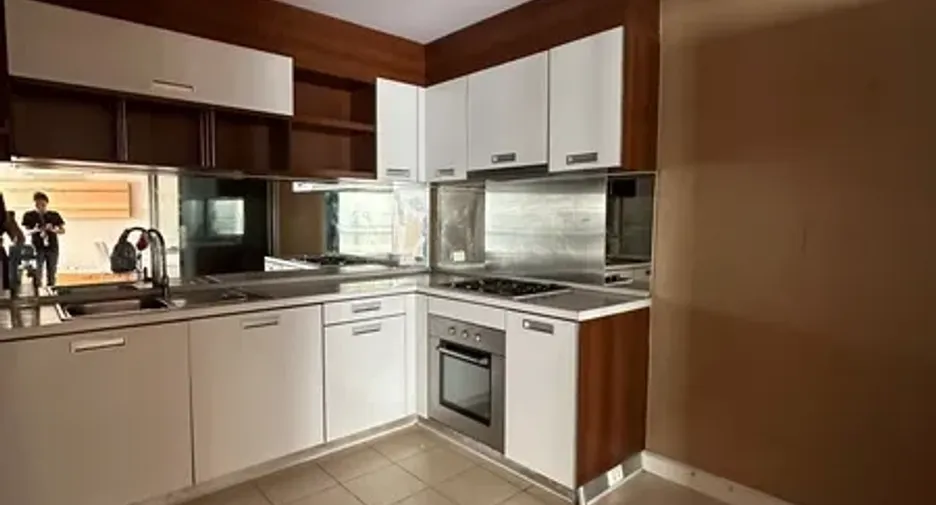 For rent and for sale 2 bedrooms condo in Yan Nawa, Bangkok