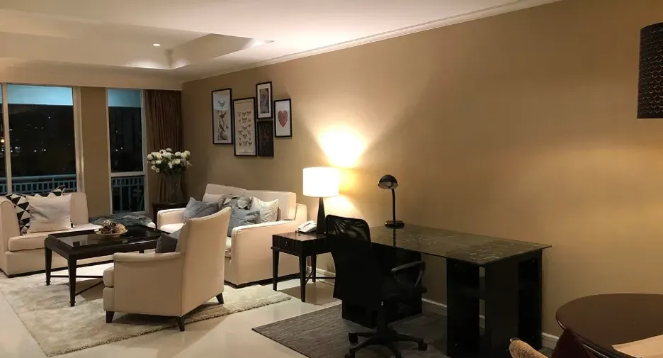 Wohnung zur Miete mit 2 Zimmer in Watthana, Bangkok