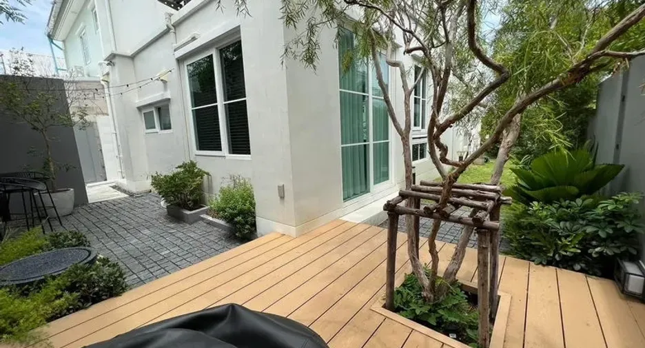 For rent and for sale 2 bedrooms house in Prawet, Bangkok