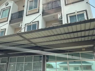 Büro zur Miete mit 6 Zimmer in Khlong Luang, Pathum Thani