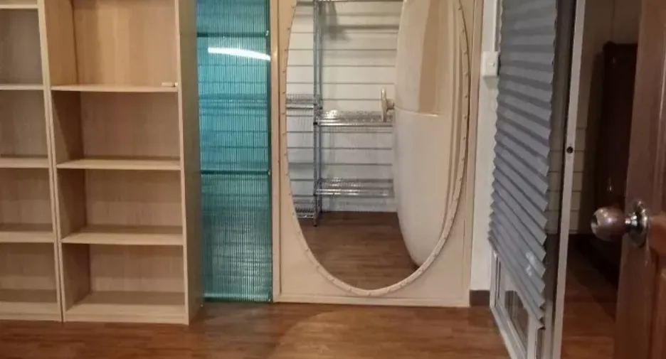 For rent 4 bedrooms office in Lat Phrao, Bangkok