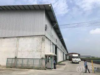 À louer entrepôt à Bang Sao Thong, Samut Prakan
