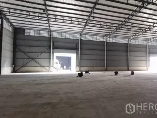 À louer entrepôt à Bang Bo, Samut Prakan