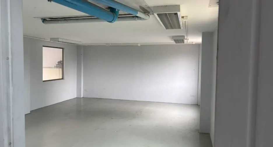 For rent and for sale 3 bedrooms warehouse in Bueng Kum, Bangkok
