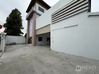For rent and for sale 3 bedrooms warehouse in Bueng Kum, Bangkok