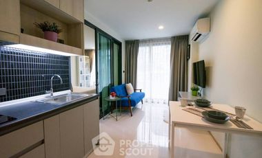 For sale 1 bed condo in Phra Khanong, Bangkok