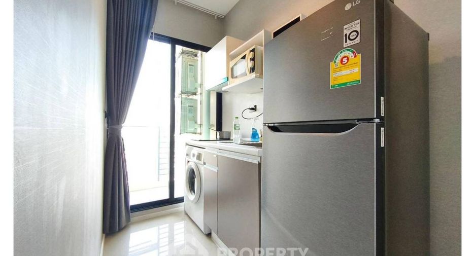 For rent 2 bedrooms condo in Mueang Samut Prakan, Samut Prakan