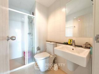 For rent 2 bedrooms condo in Mueang Samut Prakan, Samut Prakan