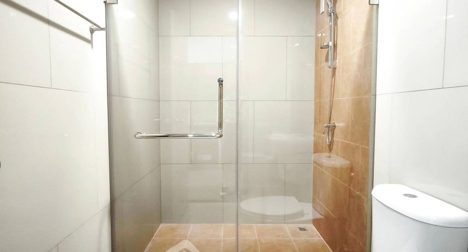 For rent 1 bed condo in Chom Thong, Bangkok