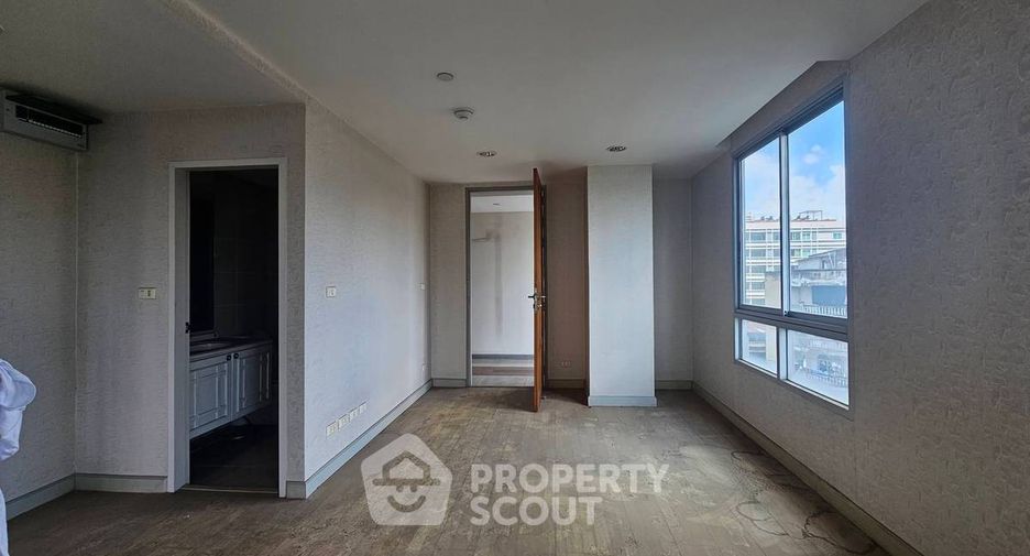 For sale 1 bed condo in Bang Kho Laem, Bangkok
