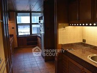 For rent そして for sale 2 ベッドルーム condo in Sathon, Bangkok