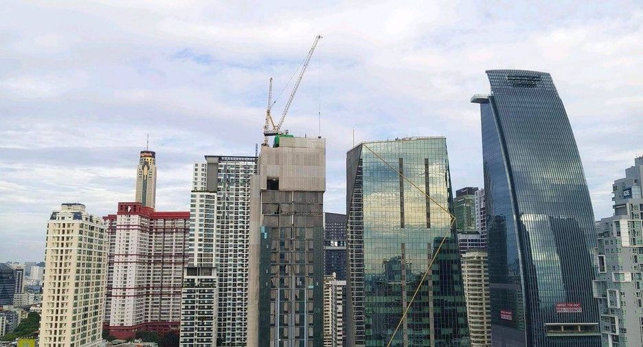 For sale 2 bedrooms condo in Ratchathewi, Bangkok