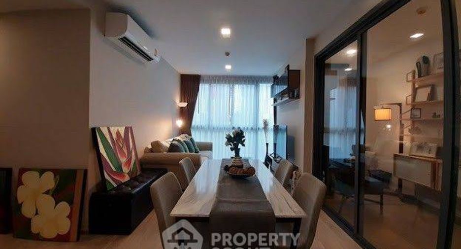 For rent 2 bedrooms condo in Watthana, Bangkok