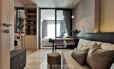 For rent 1 bed condo in Pathum Wan, Bangkok