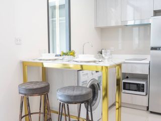 For rent 1 bed condo in Pathum Wan, Bangkok